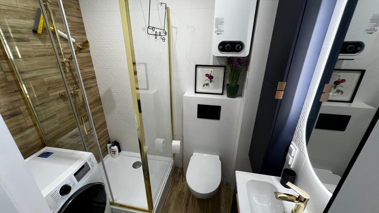Gajowa Apartament Chorzow Bagian luar foto
