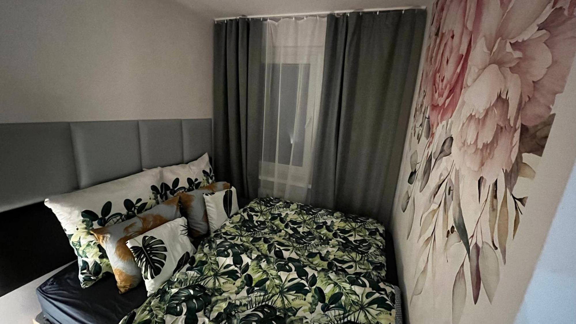 Gajowa Apartament Chorzow Bagian luar foto